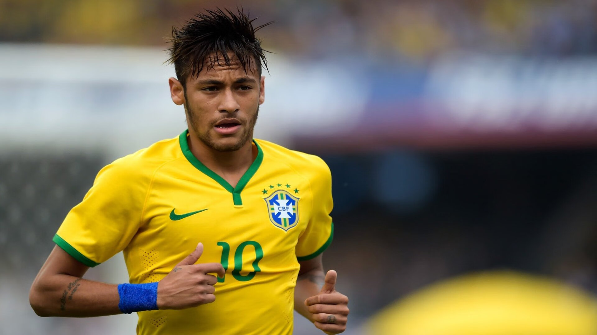 随机伊朗队在巴黎奥运会比赛中展现出快速反击战术，伊朗转播奥运会画面