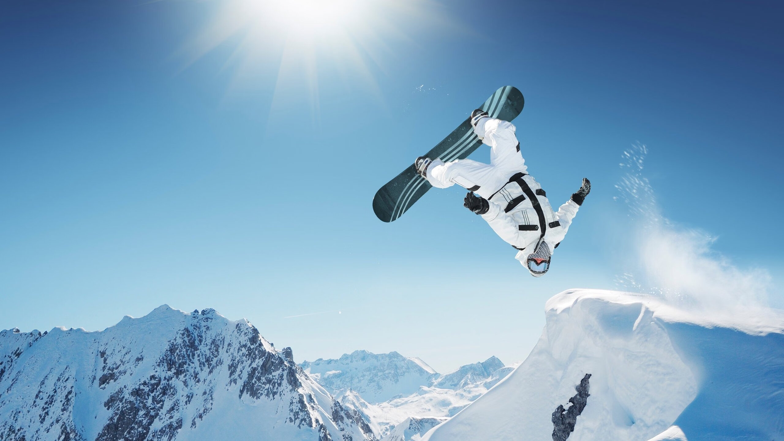 英超:曼联3-2逆转切尔西,孙兴慜贡献助攻,英超联赛曼城切尔西